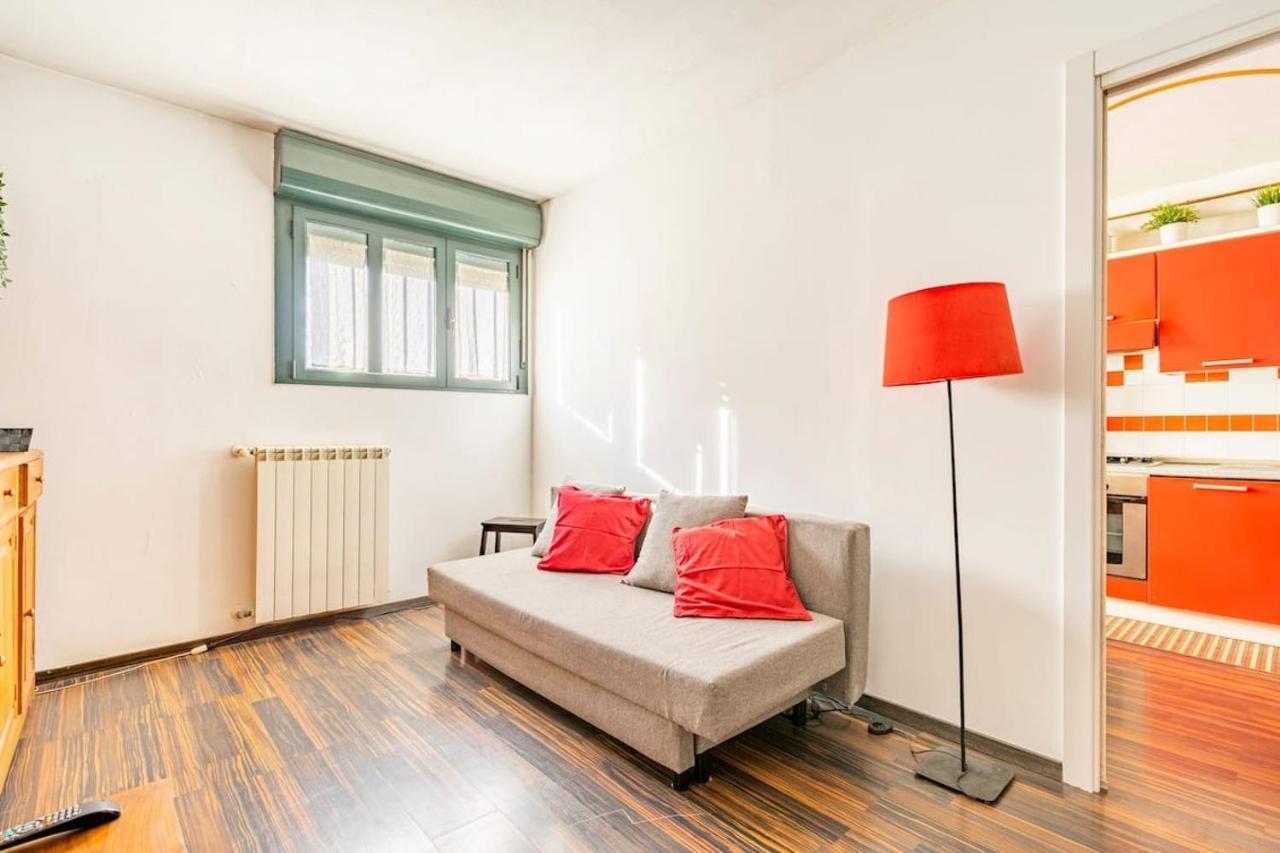 Lovely Apartment Navigli Milan Extérieur photo